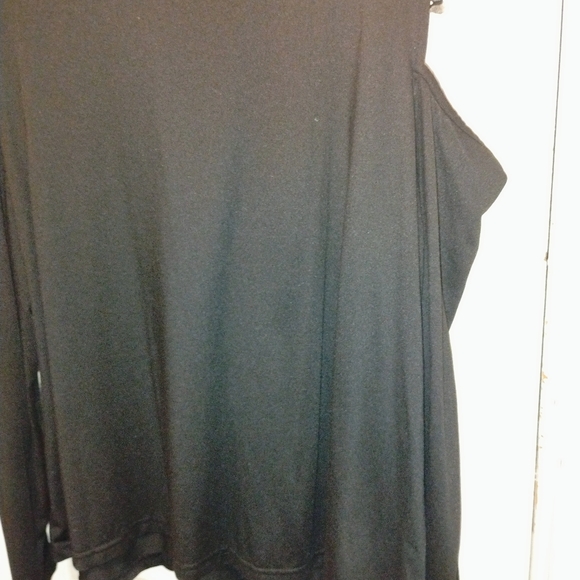 SHEIN Black Cold Shoulder Blouse with Zipper Detail - Picture 8 of 9